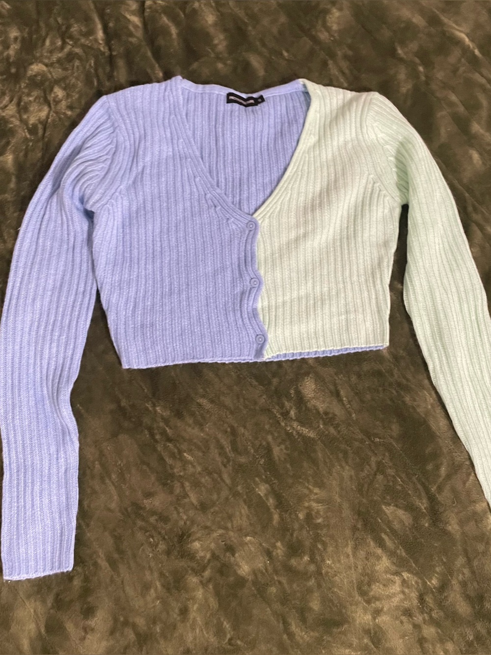 Pretty Little Thing Blue Sweater - Picture 2 of 4